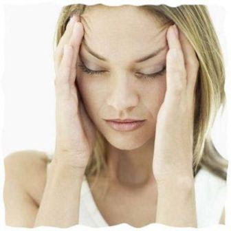 actualidad20062007-mujer-con-dolor-de-cabeza.jpg