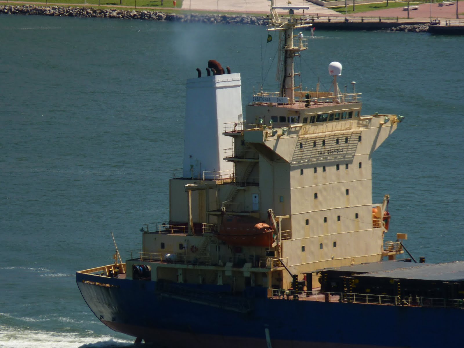 Ships calls Vitoria: One ship two names...08/04