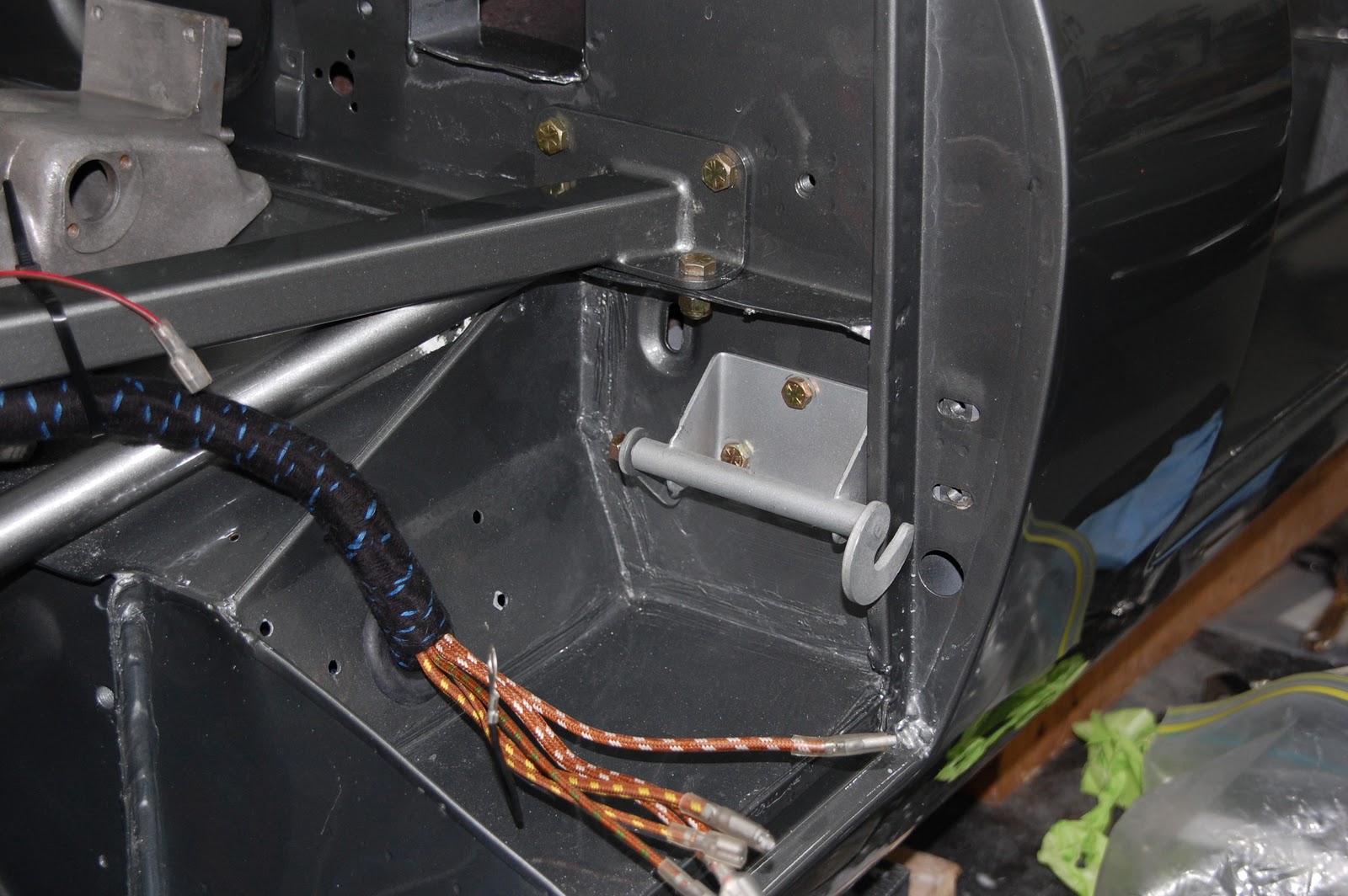 [DIAGRAM] Jaguar E Type Series 3 Wiring Diagram