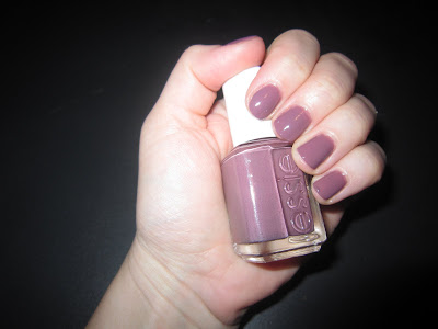 Essie island hopping online
