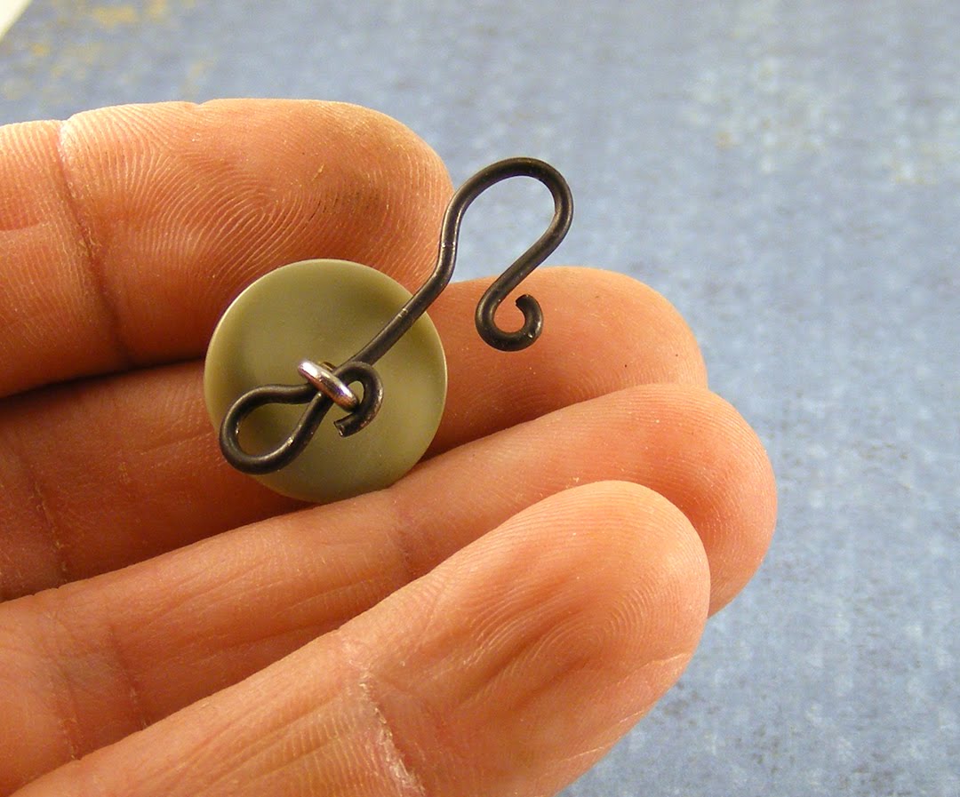 Hopemore Tutorial Making hook clasps from shank buttons