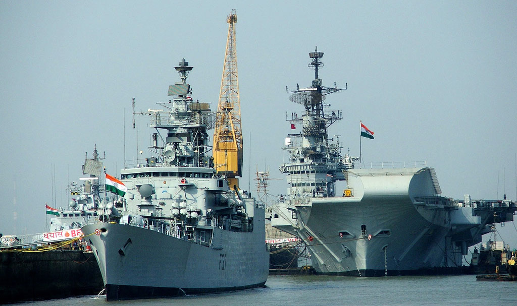 [indian_navy_ships1.jpg]
