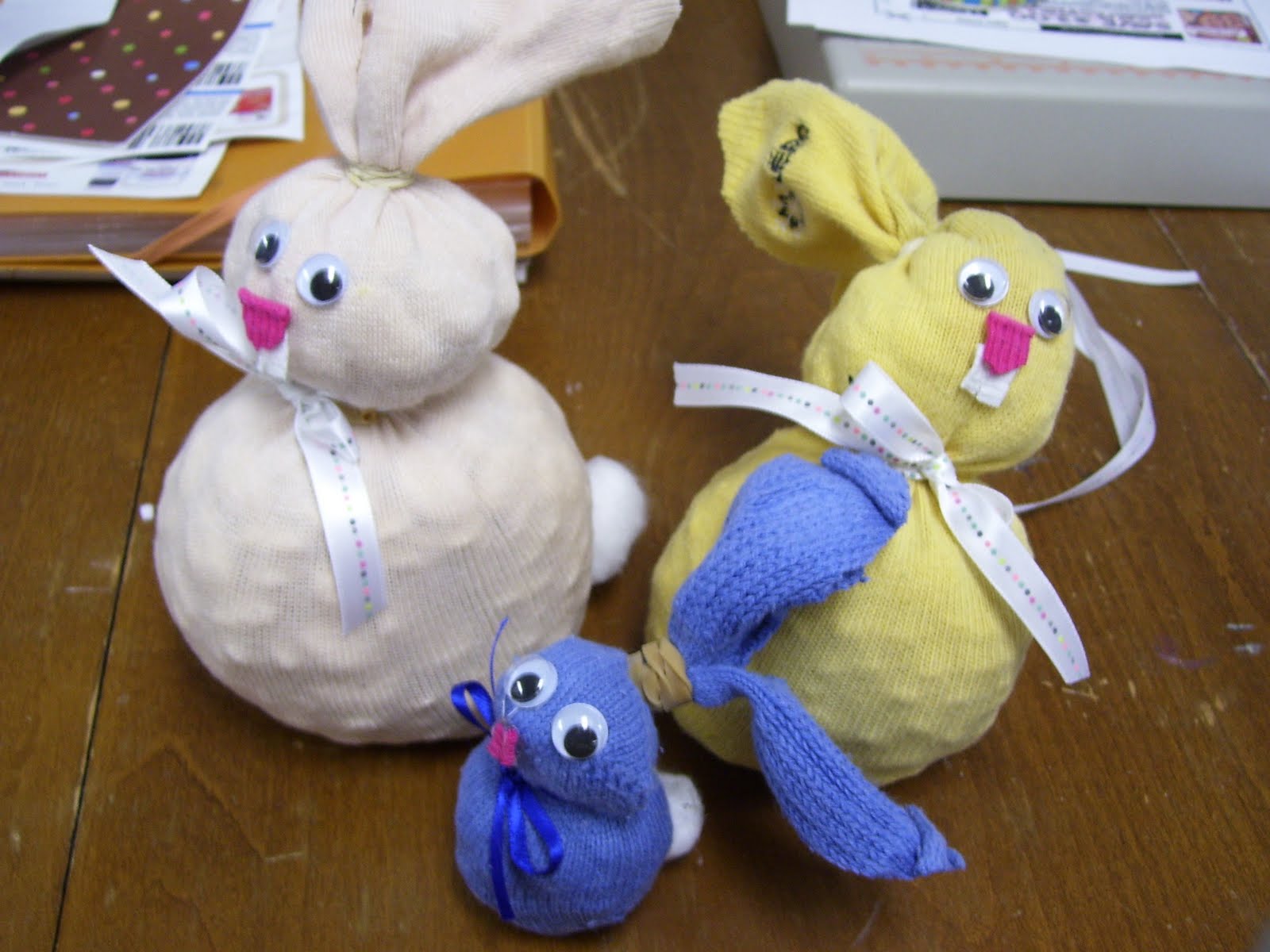 I Want To Be Domestic: silly Easter sock bunnies
