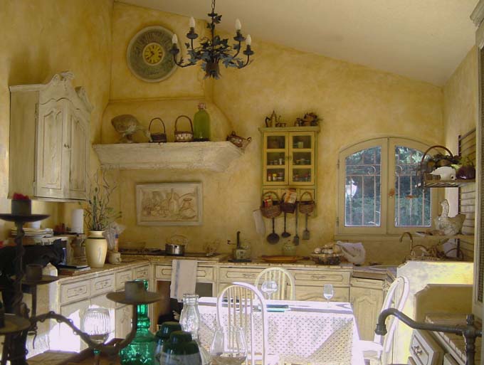 Provence kitchen