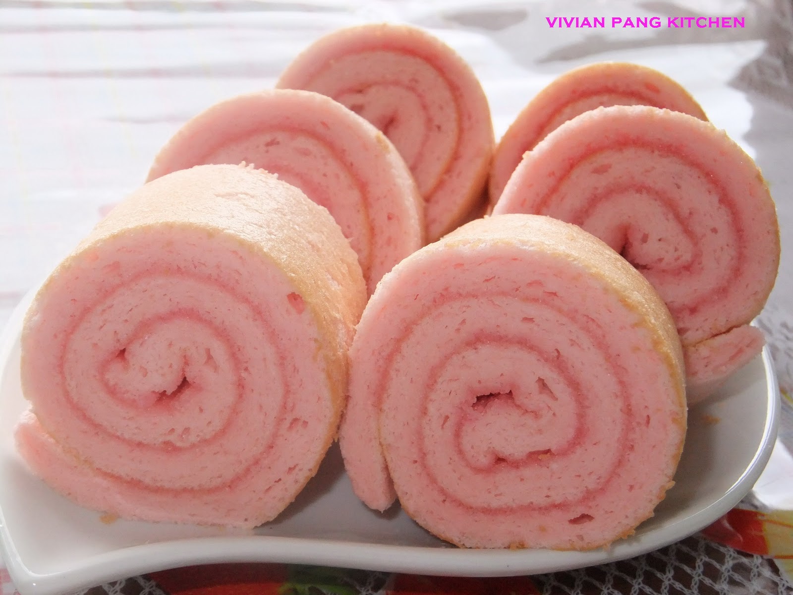 Vivian Pang Kitchen Strawberry Swiss Roll/ Chiffon Cake Method