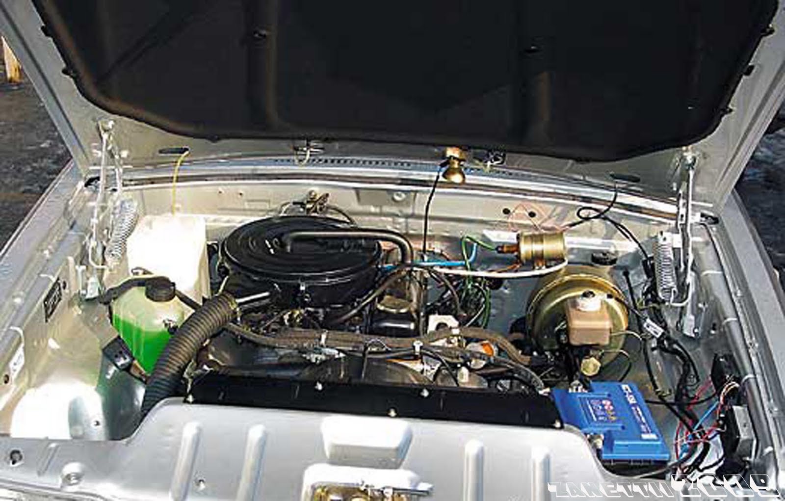 Подкапотное пространство ГАЗ 21, 2,4 л, 1964 года своими руками DRIVE2