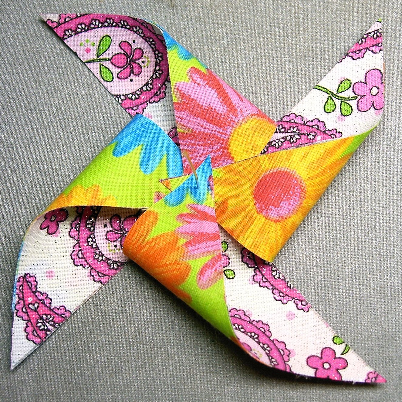 Lil' Baby Thangs Sewing Patterns: How to Make Fabric Pinwheels
