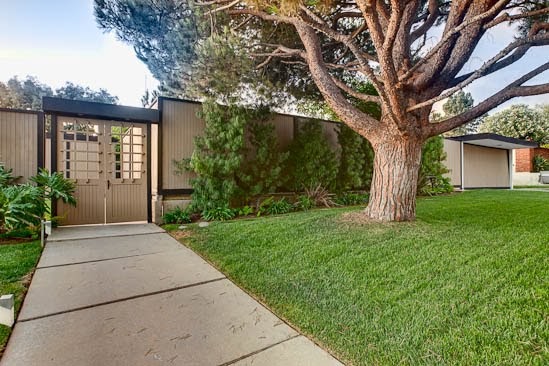 Mid Century Modern Homes for Sale • Real Estate: Mid Century Modern