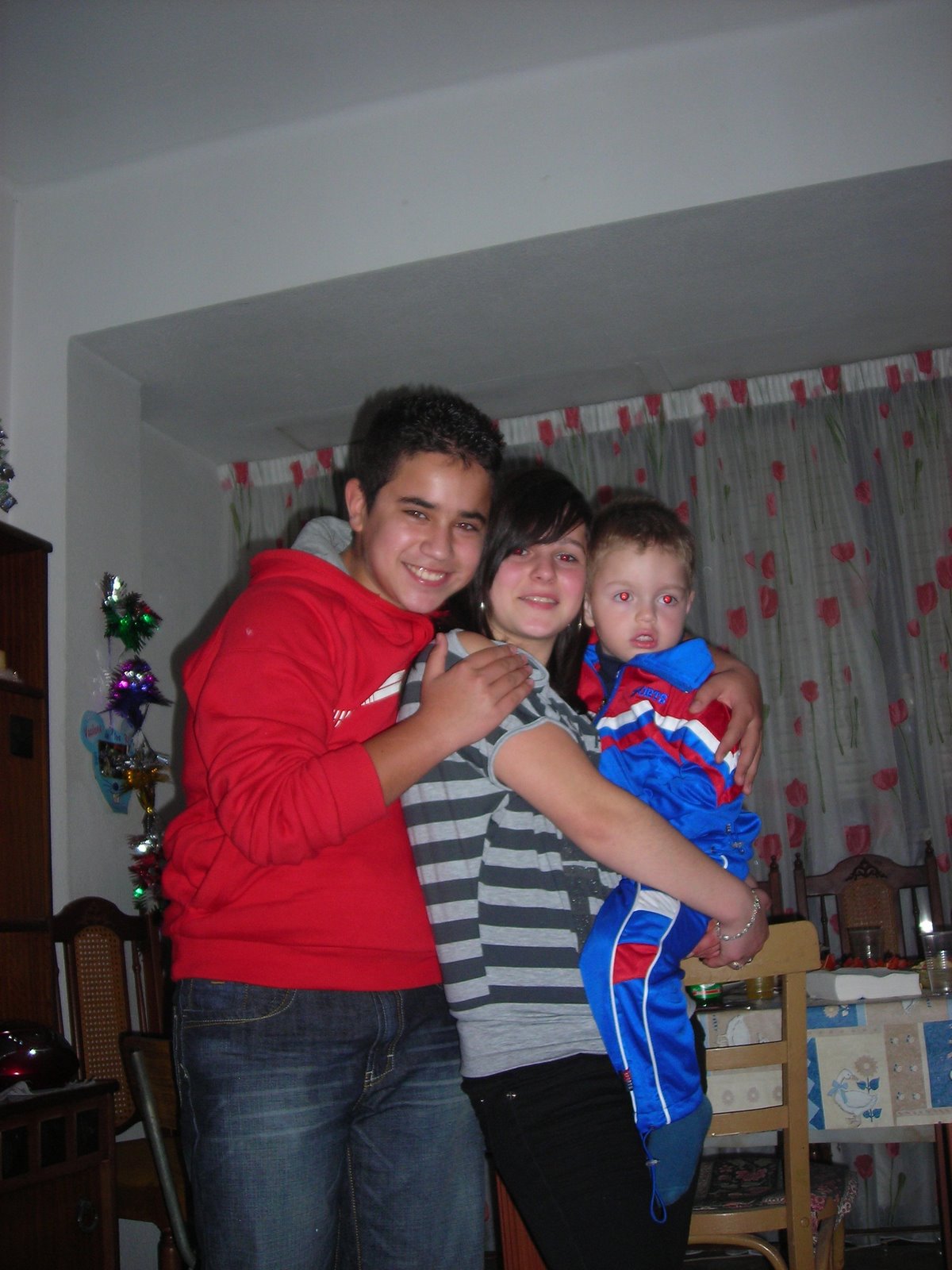 un amigo y su familia