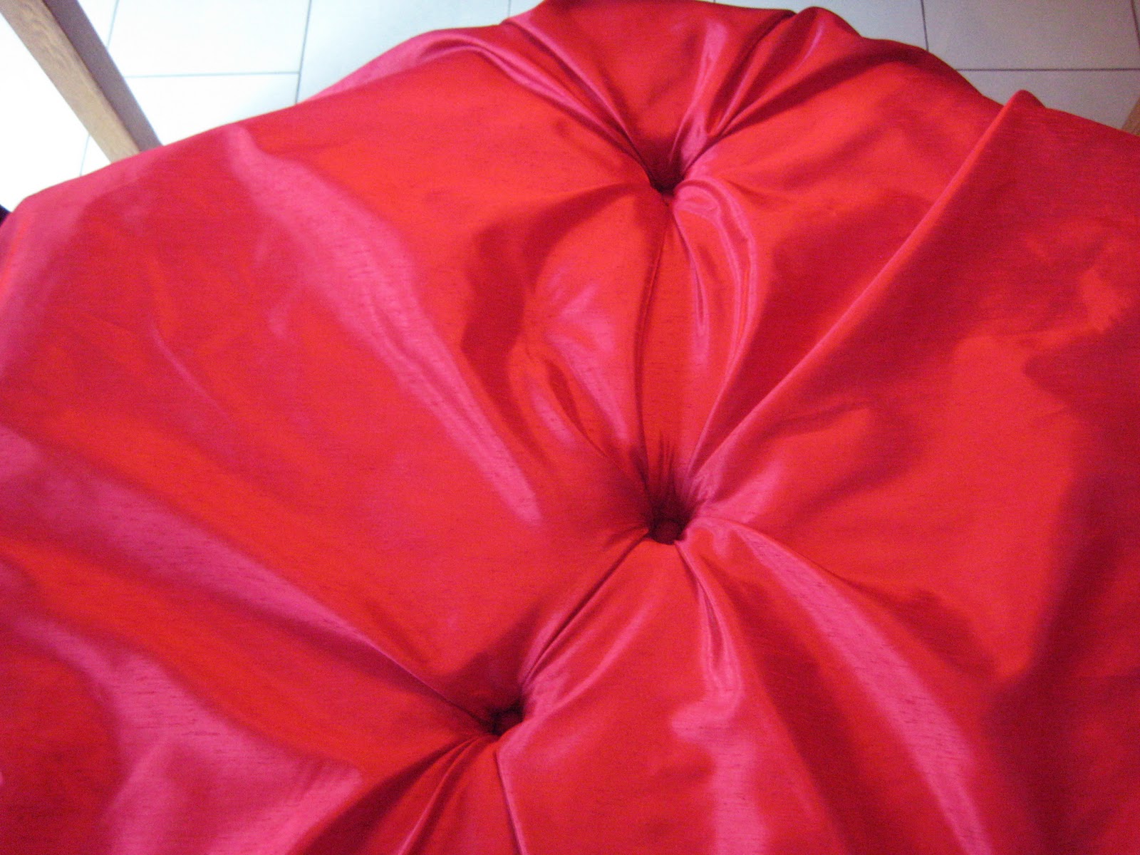 How to Make a Diamond Tufted Headboard Remodelaholic