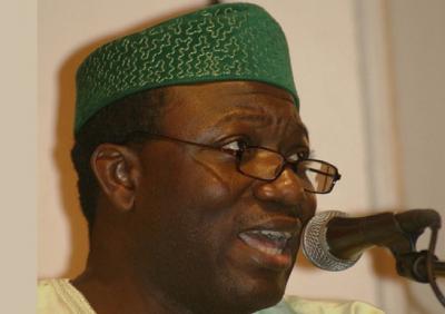 FAYEMI IS NOW THE NEW GOVERNOR OF EKITI STATE.