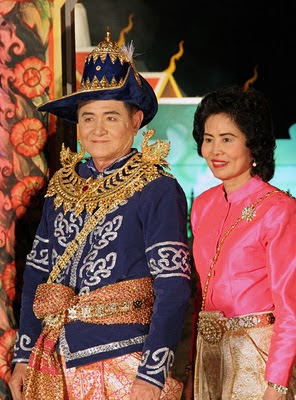 Phuket governor, Wichai Phraisa-ngop and his wife after the show
