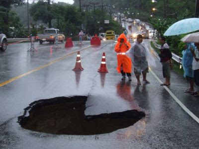 Hole in the road near Patong - photo from Phuket Gazette