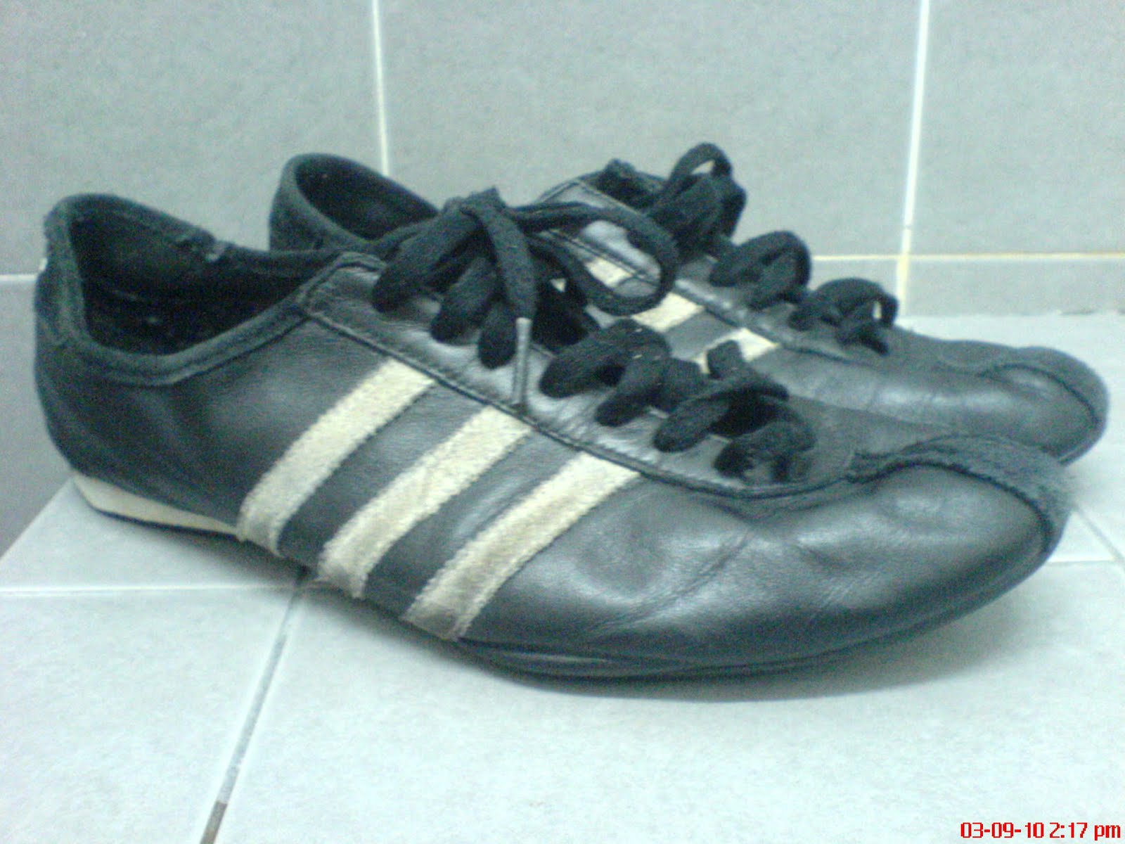 PLANET VINTAGE: Adidas OKAPI shoes size 7 1/2 uk (SOLD)