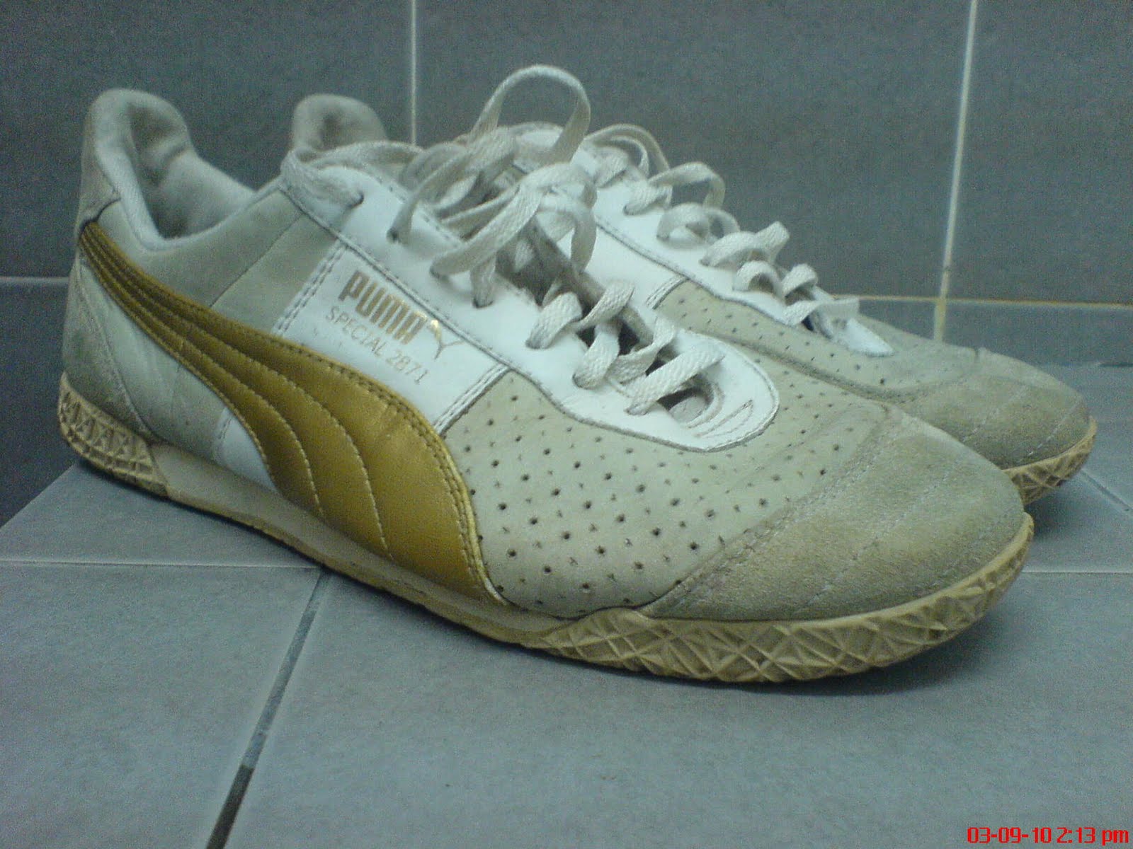 vintage tennis shoes