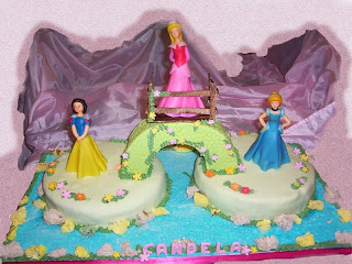 J.M.artesanal...tortas y mucho mas: Torta de princesas