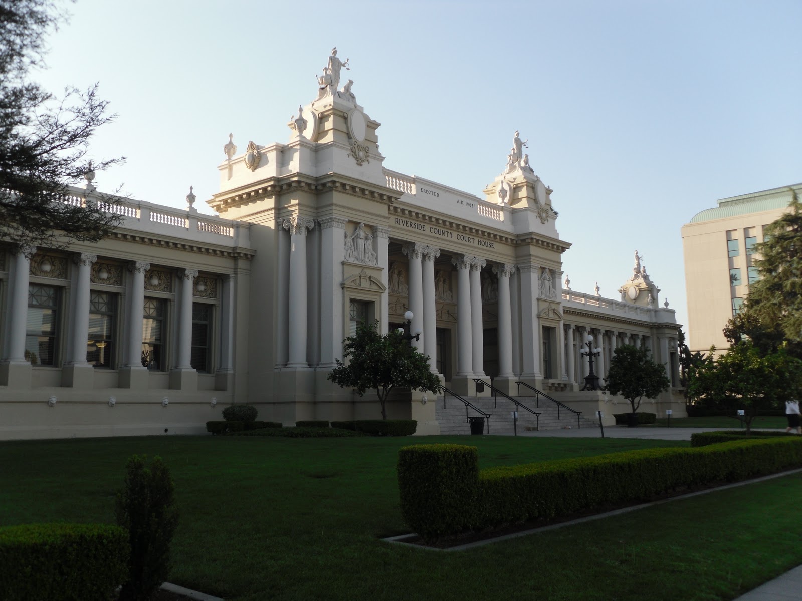 Jordan's California: Favorite Inland Empire Buildings and Places
