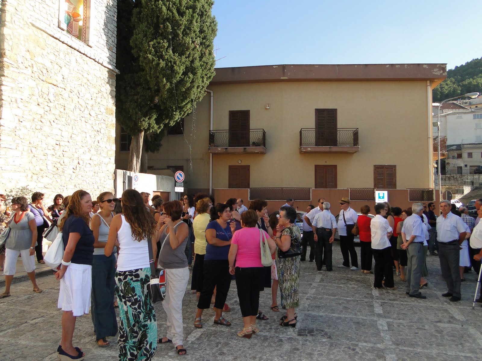 CONTESSA ENTELLINA - Hora e Kuntisës: Rinviata l'immissione dell
