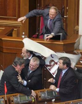 [ukraine_fight.JPG]