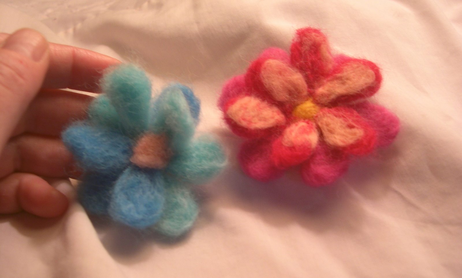 [feltedflowers1.jpg]