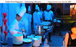 20060955Anniversary_120_Raffles_Hotel_Chefs_ToaPayohVets.jpg