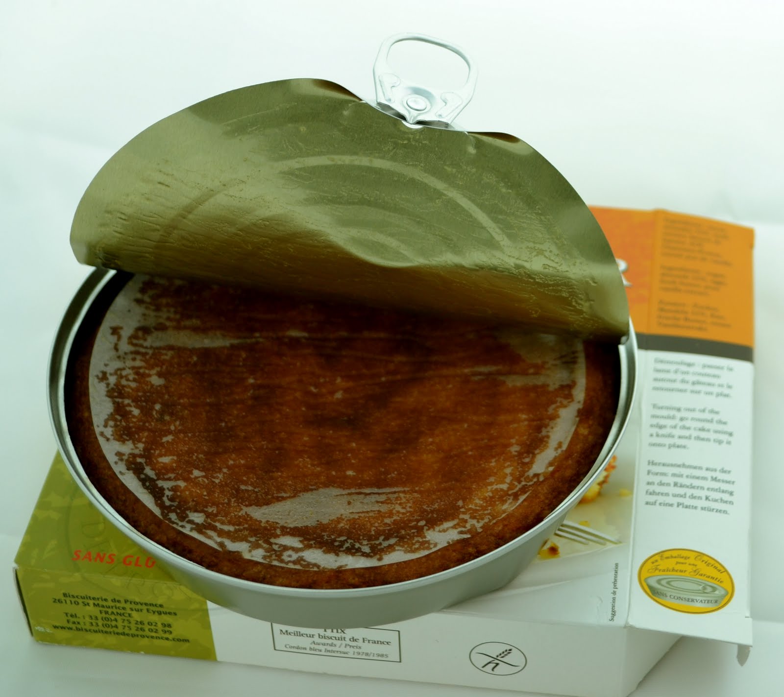 LOLA LOBATO DELICE DE L' AMANDIER