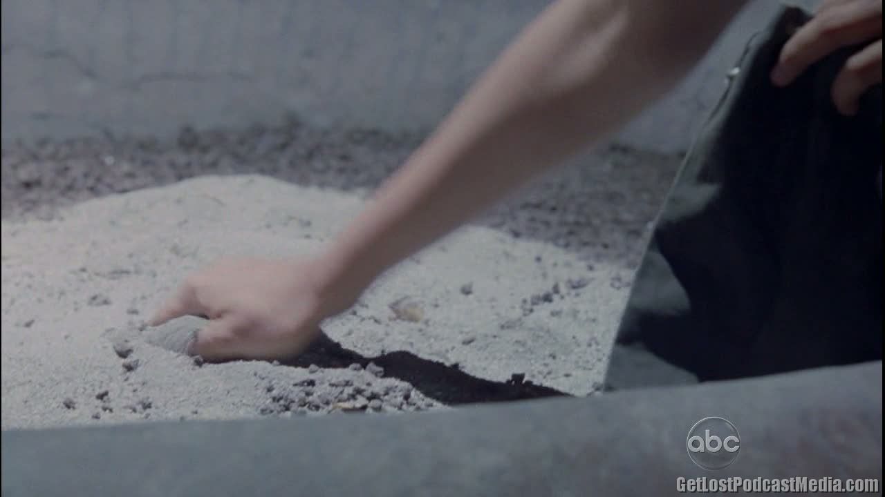 [LOST+Jacob's+ashes.jpg]