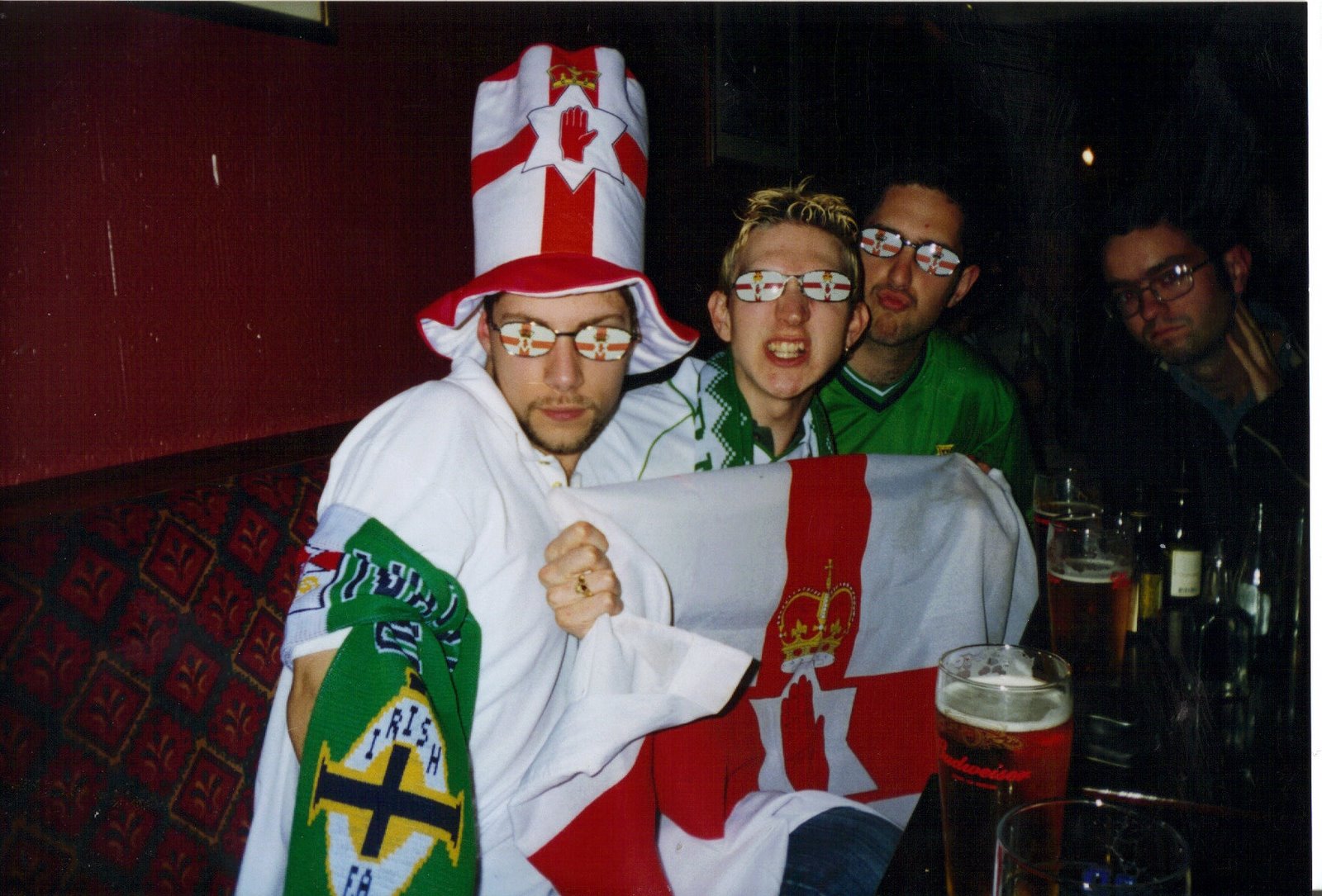 [hunters+pre+spain+2003.jpg]