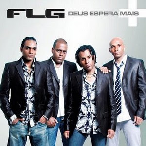 Capa de Deus Espera Mais