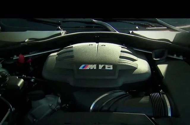 Nova BMW M1 - Motor Bi-Turbo