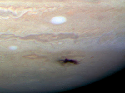 Hubble photo of impact site