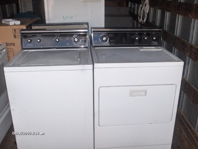 Kitchen With Washer And Dryer