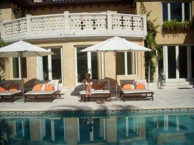 [l_a48a64302c2942a2a78f4b5c22a00ea5.jpg]