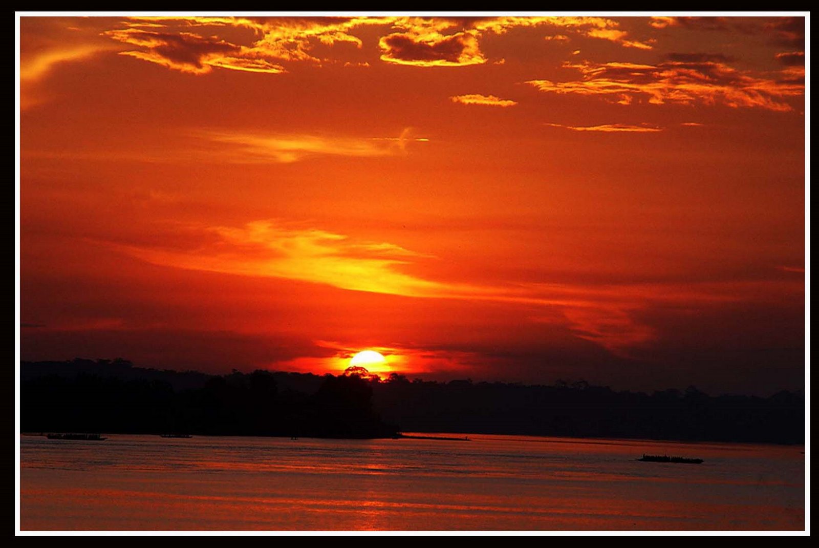 PHOTO DATABASE Congo Sunsets