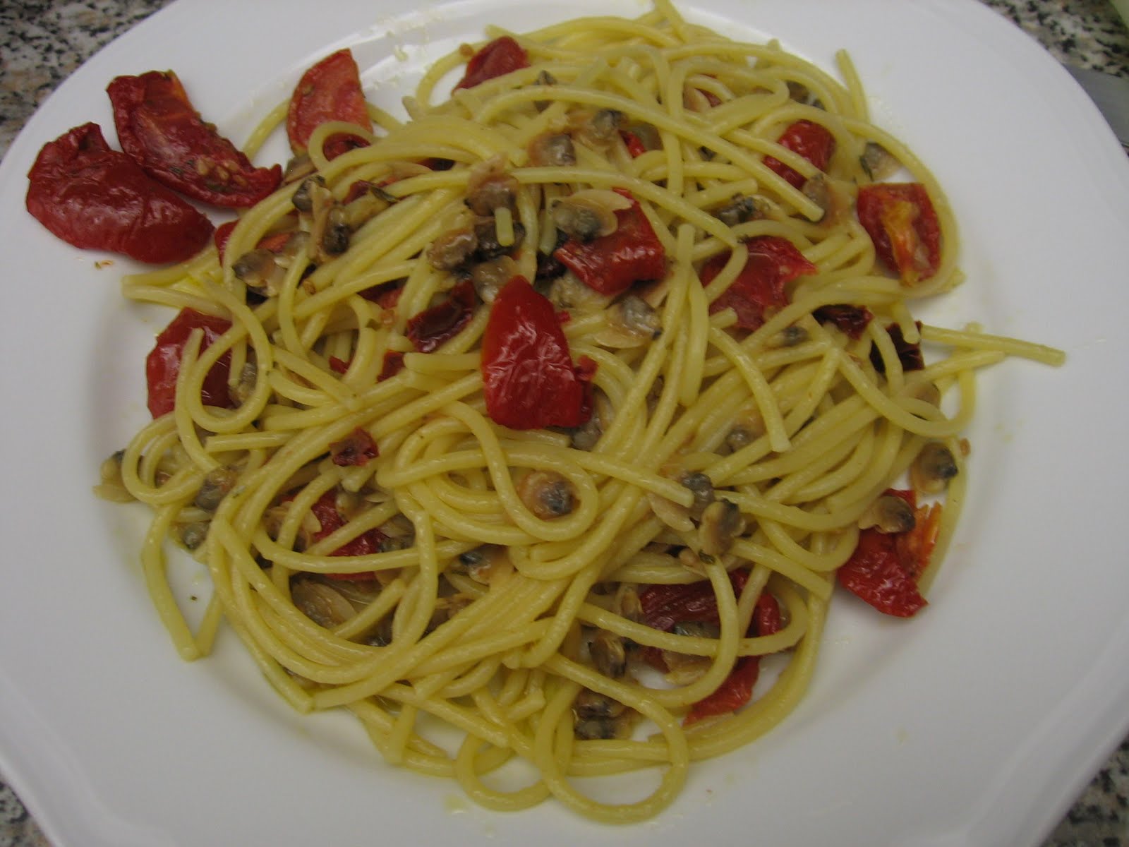 spaghetti alle vongole surgelate pomodoro