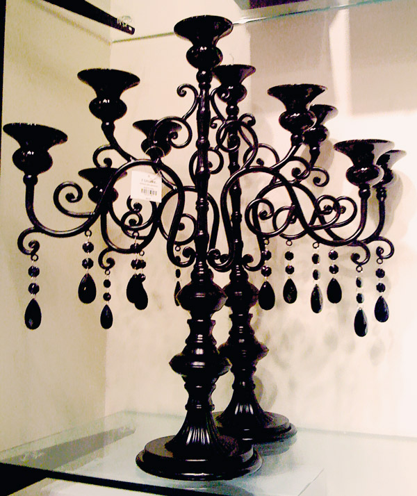 Paintings that Fly FA LA LA LA LA LA LA LA LA!