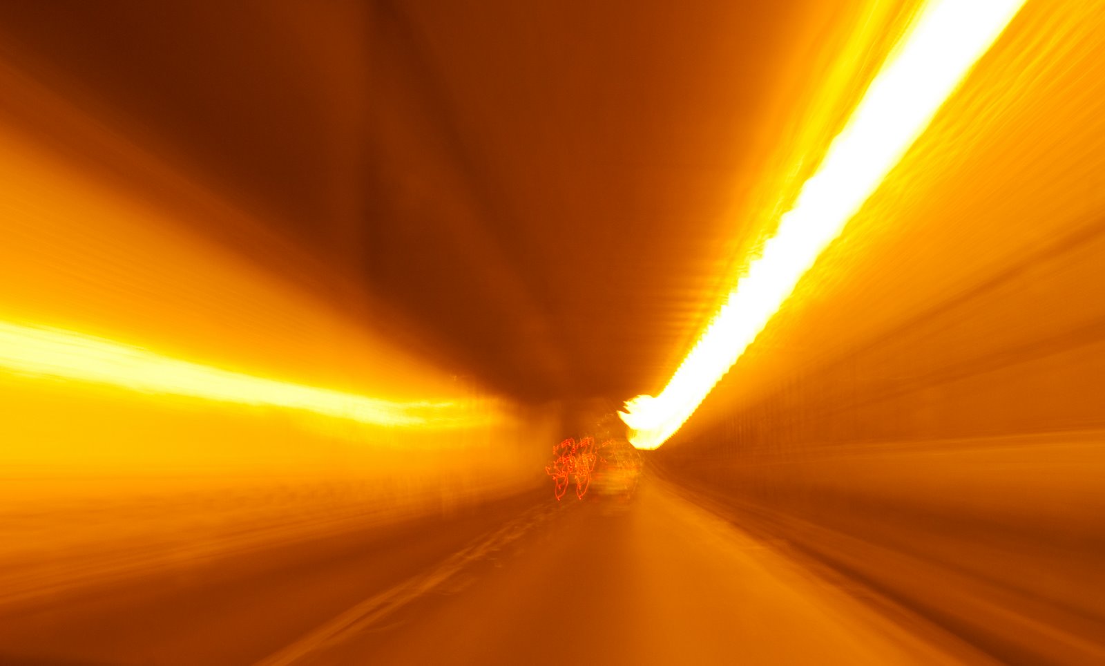 [tunnel+light-0398.jpg]