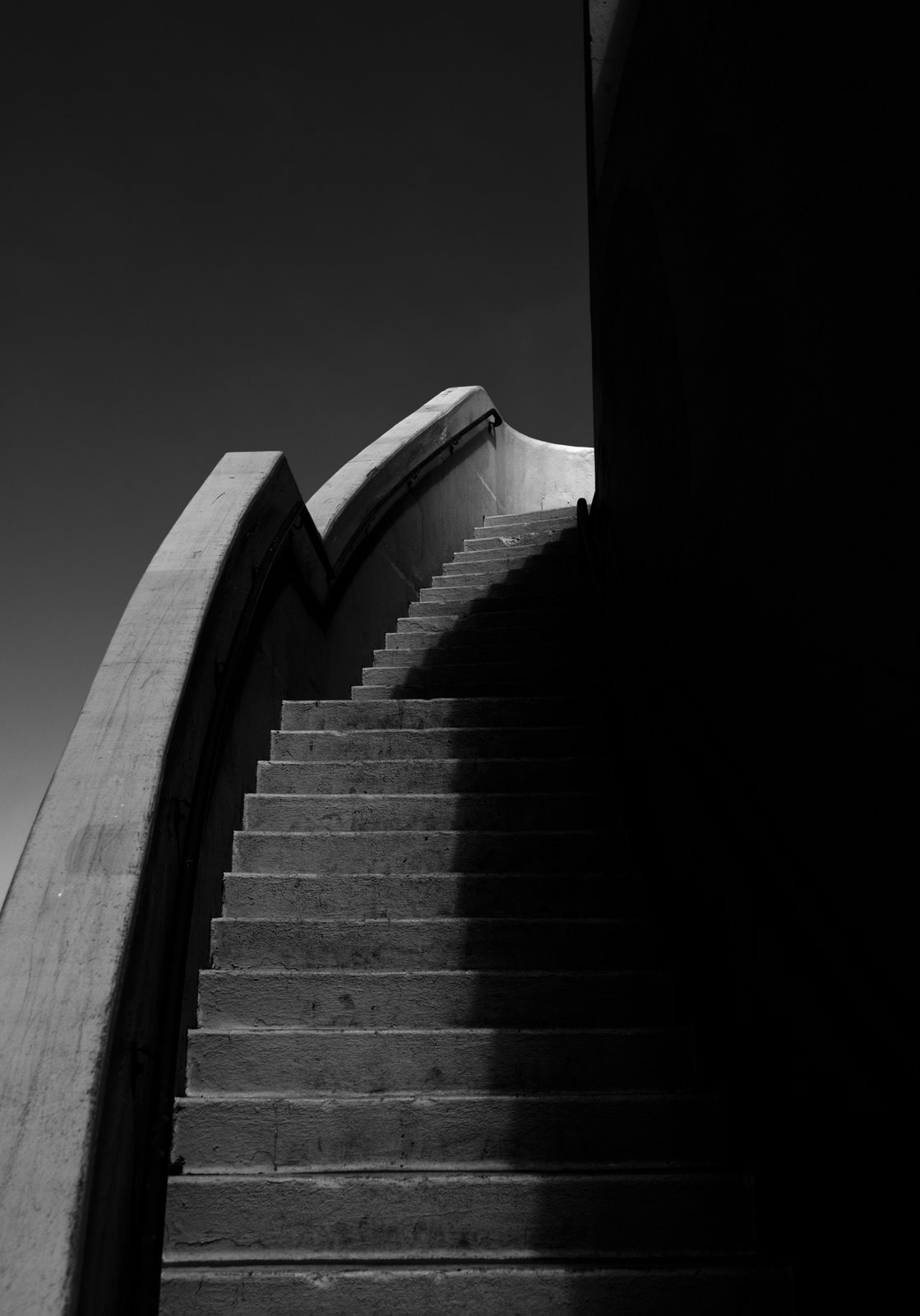 [yello+steps+bw+2+(1+of+1).jpg]