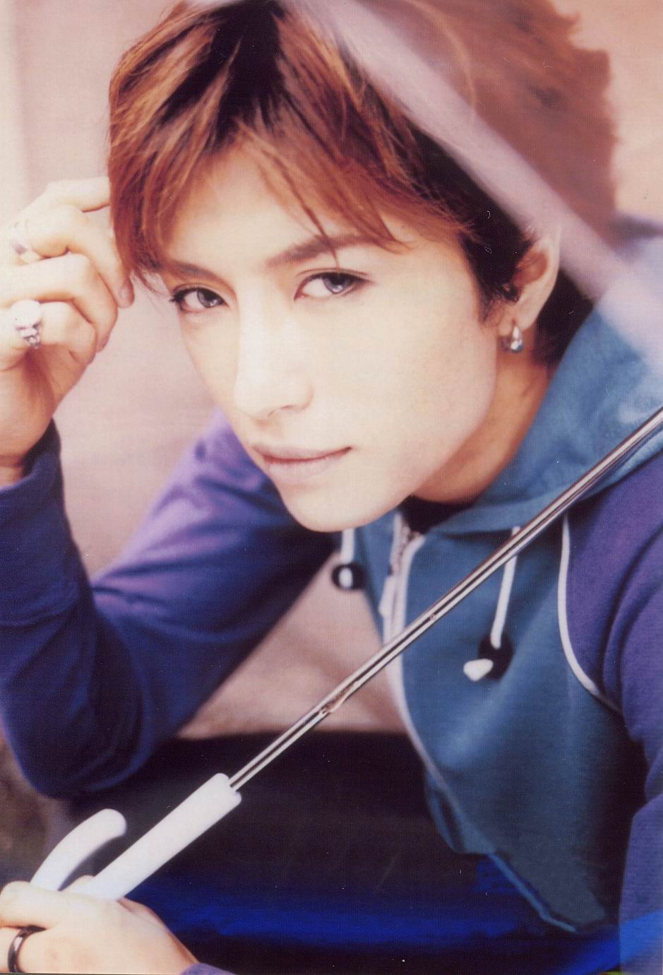 [gackt_cute.jpg]