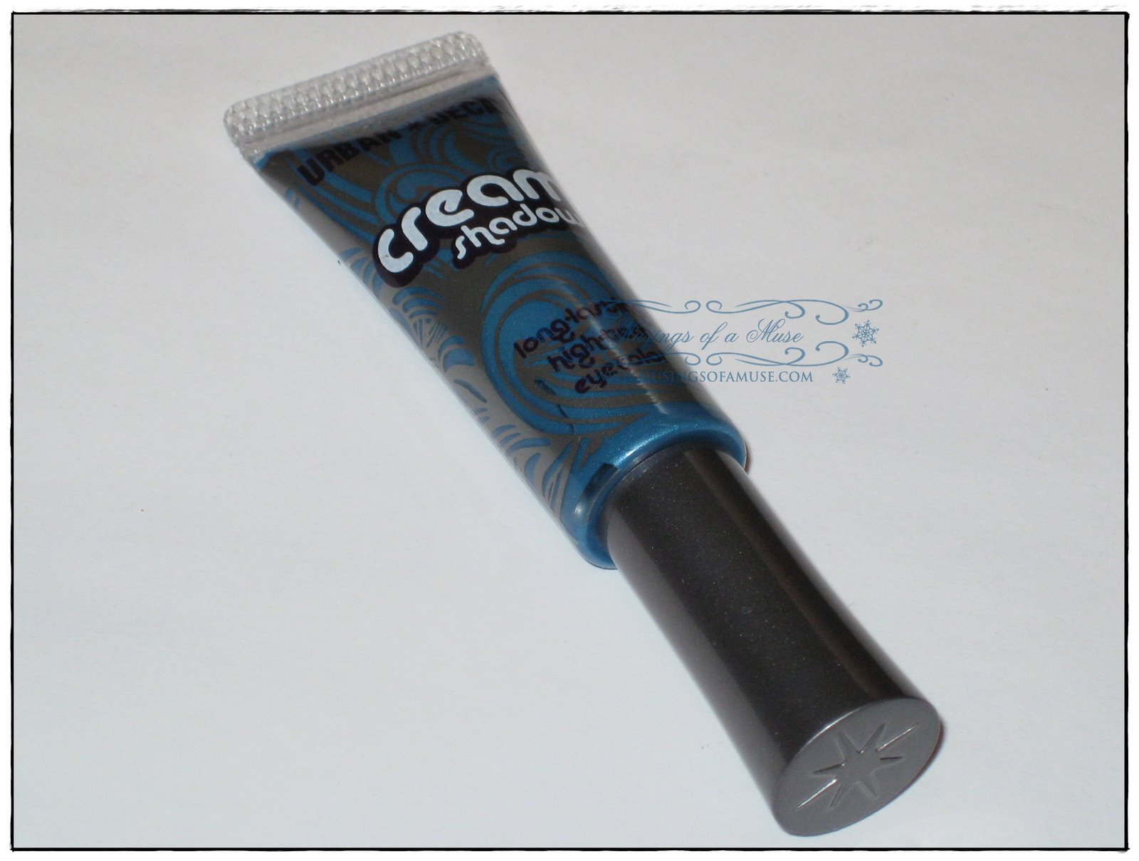 [Urban+Decay+Cream+Shadow+12.jpg]