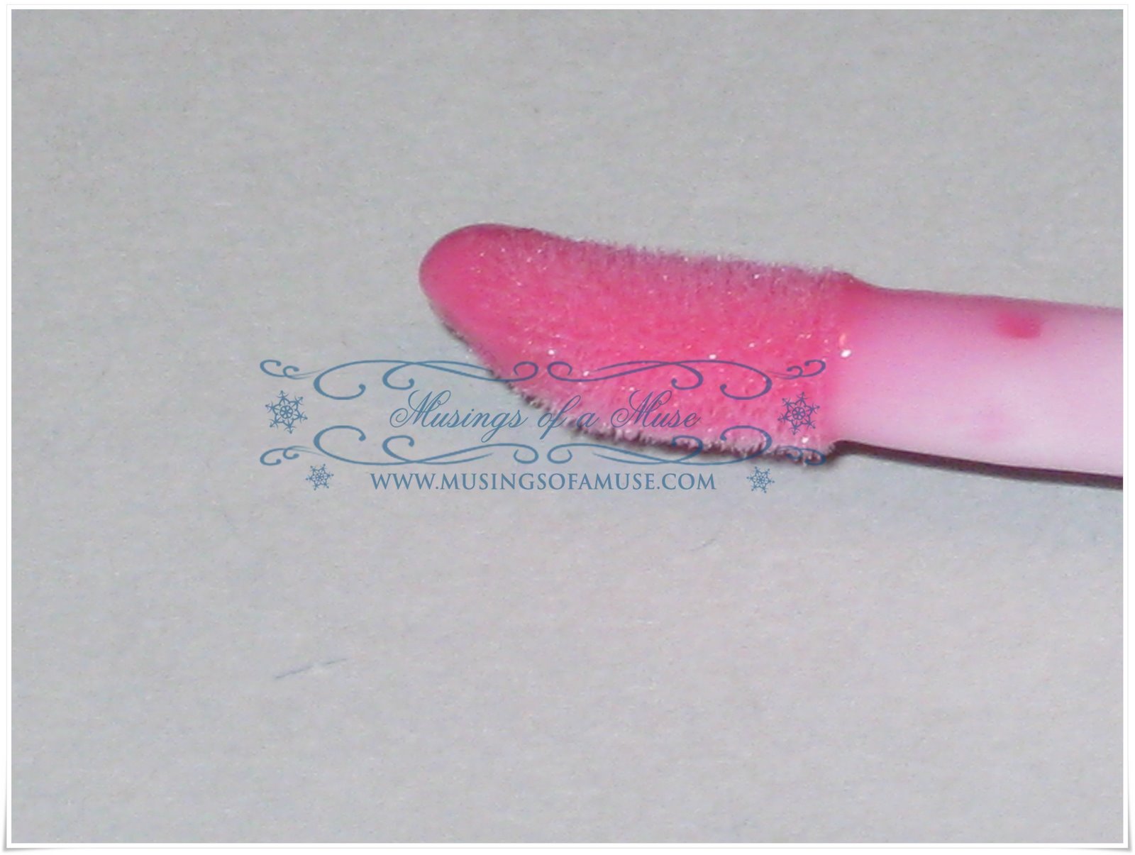 [MAC+Cremesheen+Lipgloss+7.jpg]