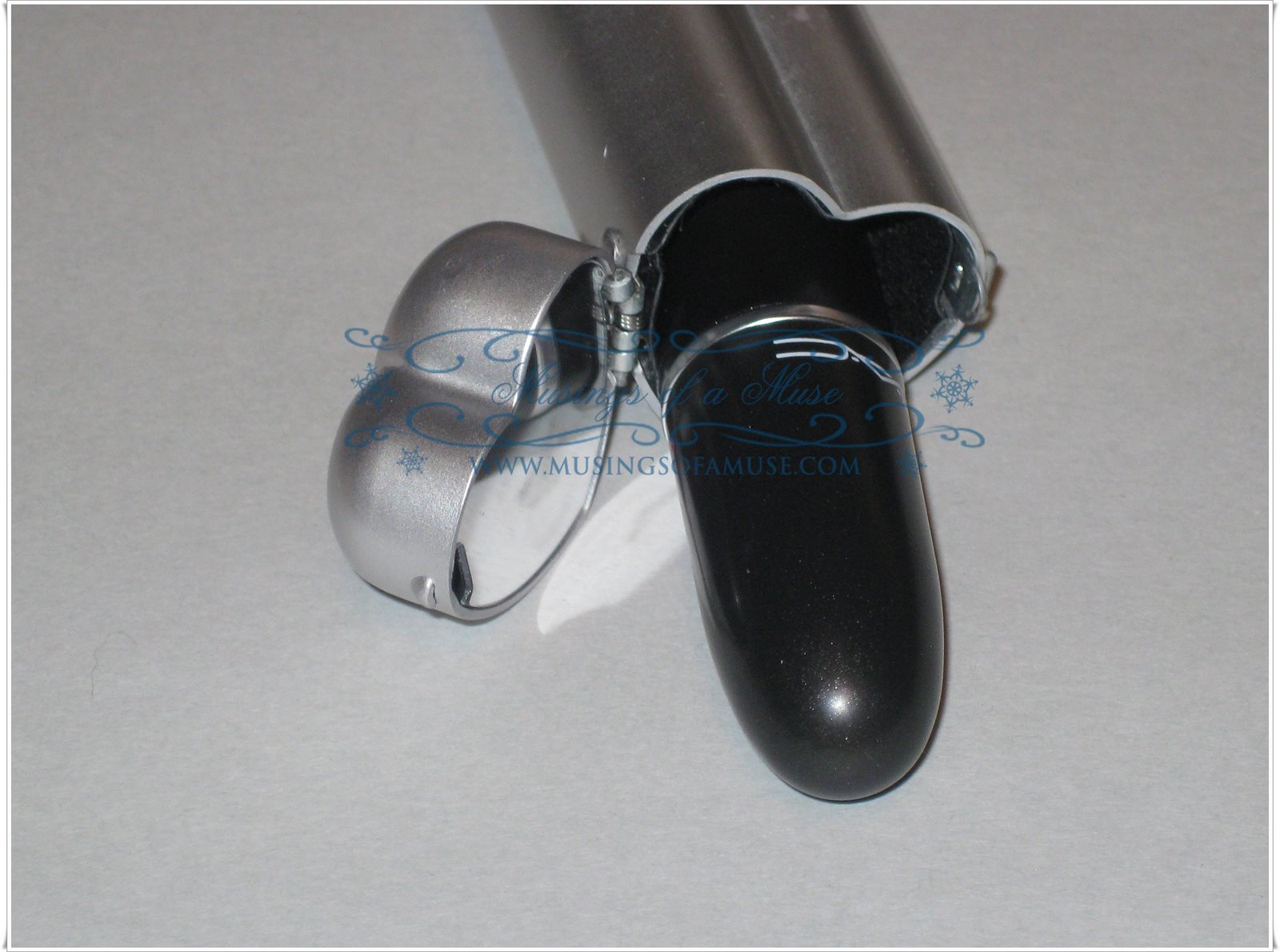 [Lipstick+Holder+4.jpg]