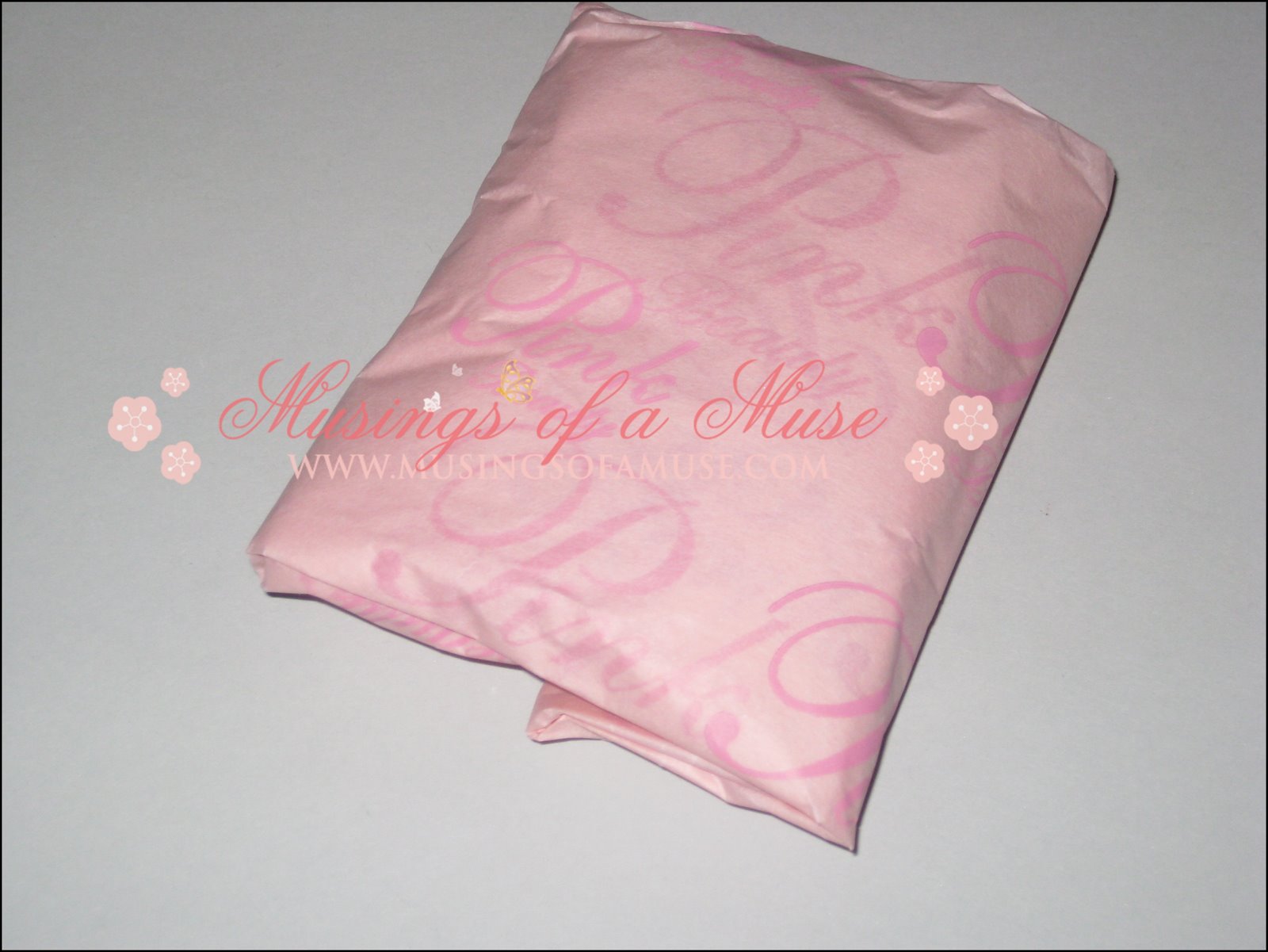 [Pink+Beauty+Cosmetics+7.jpg]