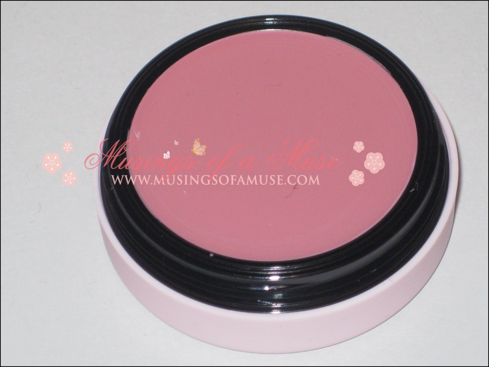 [Pink+Beauty+Cosmetics+24.jpg]