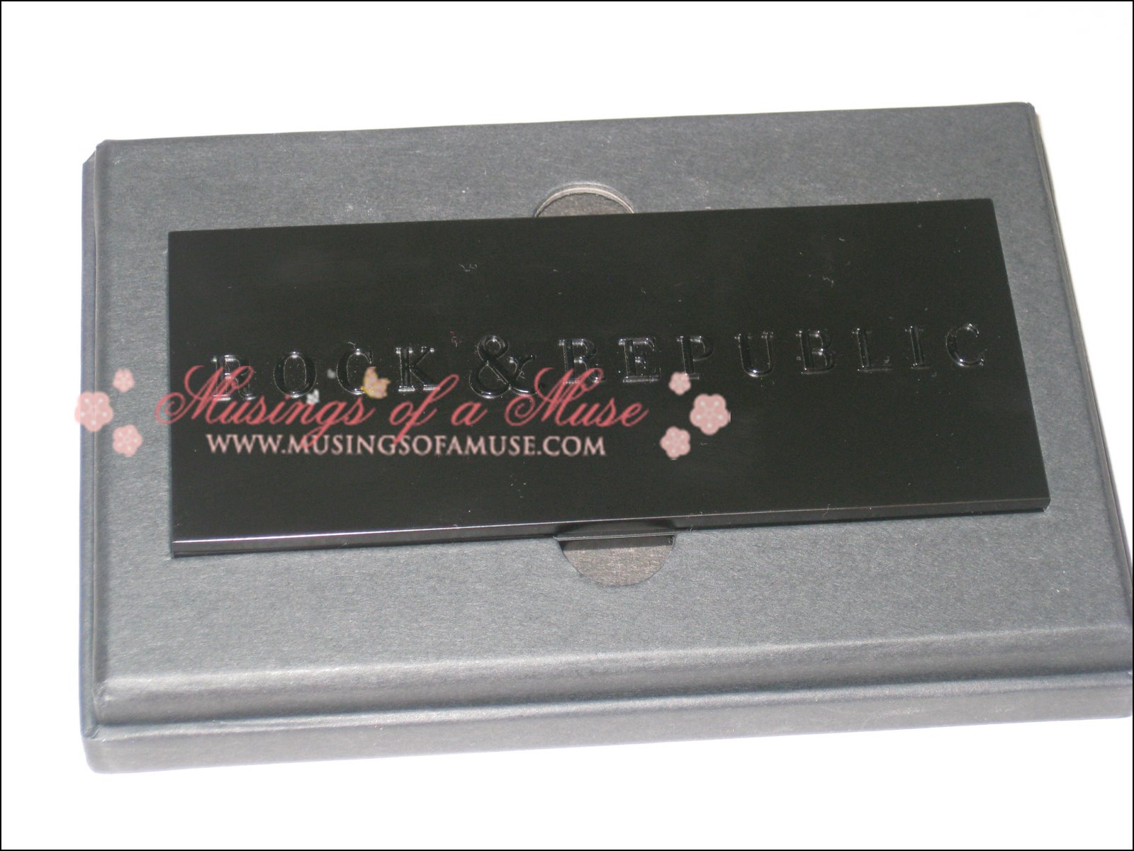 [Rock+&+Republic+Eye+Colour+Trio+4.jpg]