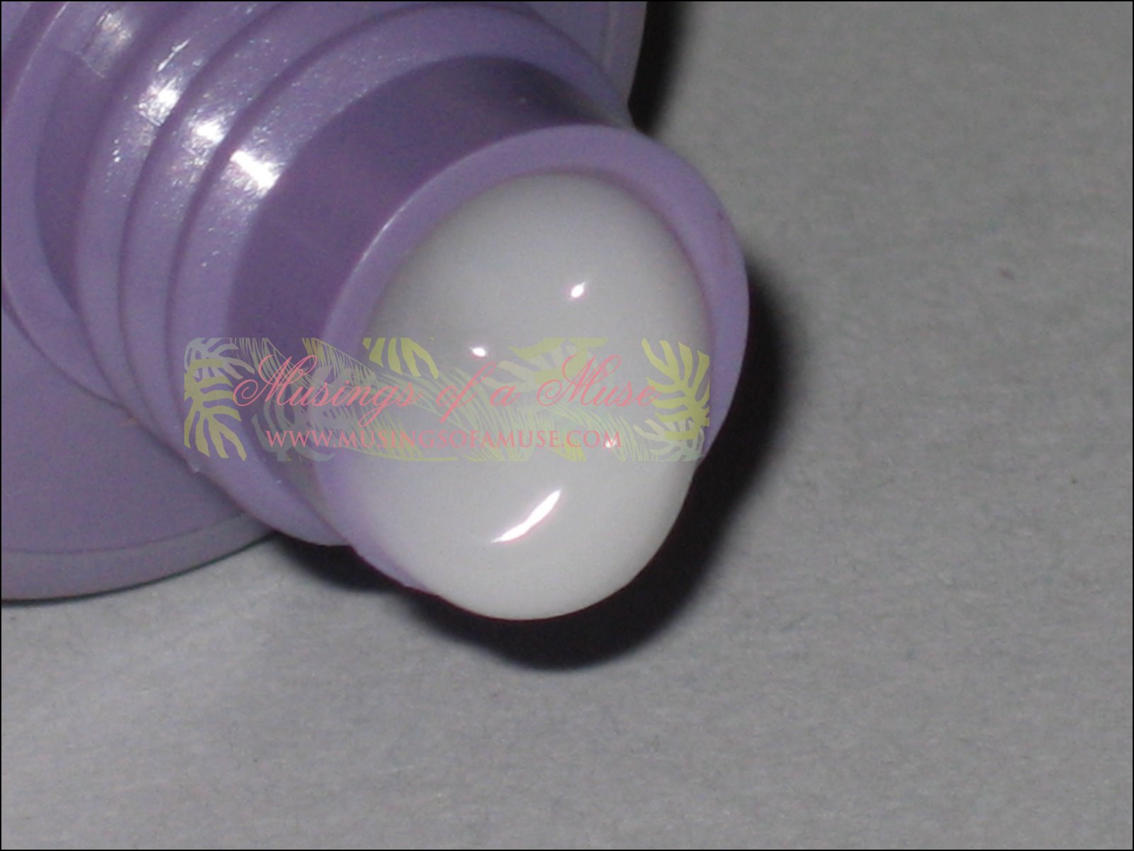 [Urban+Decay+Complexion+Primer+Potion+Brightening+005.JPG]