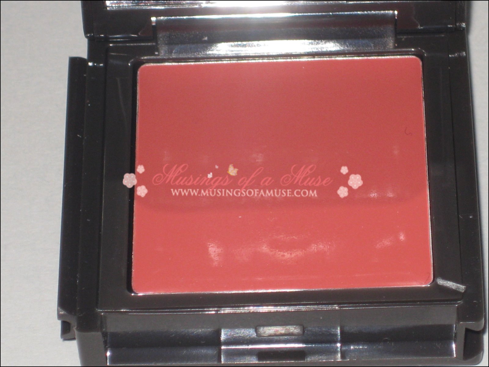 [Jouer+Cosmetics+Summer+Collection+2009+18.jpg]