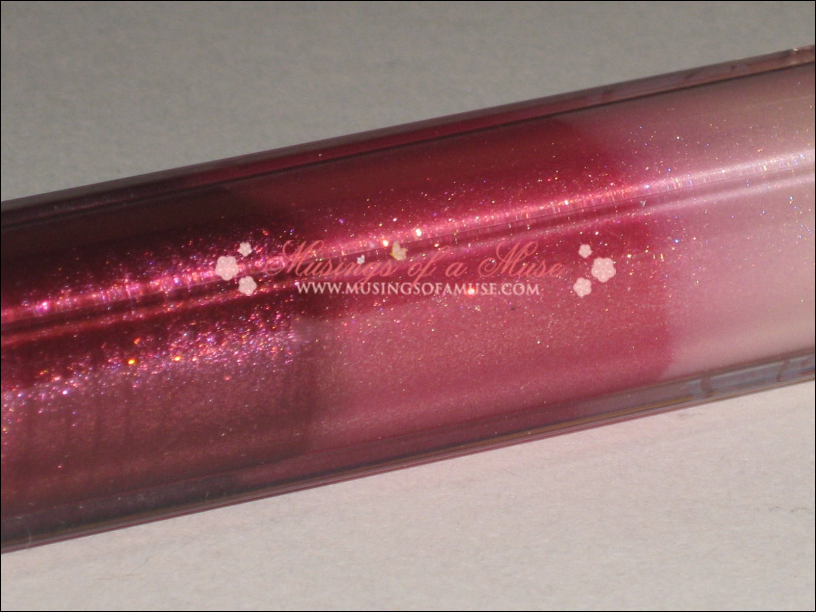 [Estee+Lauder+Sensuous+Gold+Collection+52.jpg]