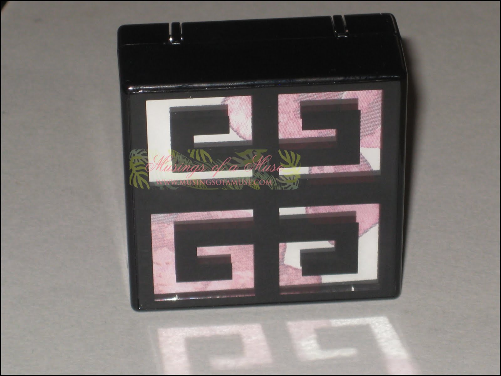 [Givenchy+Gloss+Poetique+2.JPG]