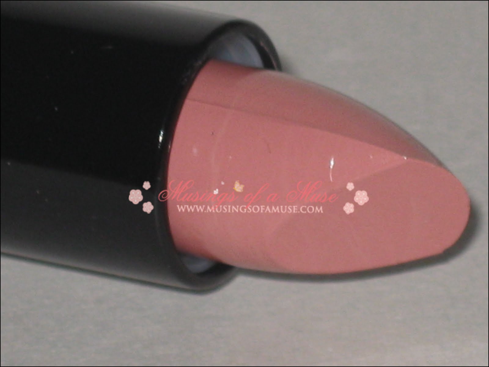 [Illamasqua+Lipstick+in+Test+3.jpg]